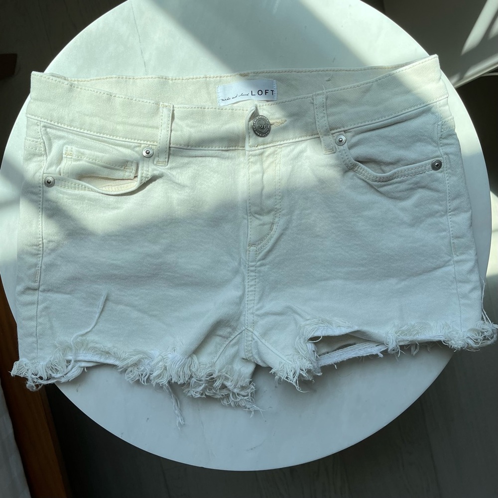 LOFT Ann Taylor Beige Denim Shorts Distressed Cut-Off Edge